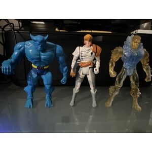 Vintage 1990's  Lot of 3 Toybiz X-Men Action Figures Marvel